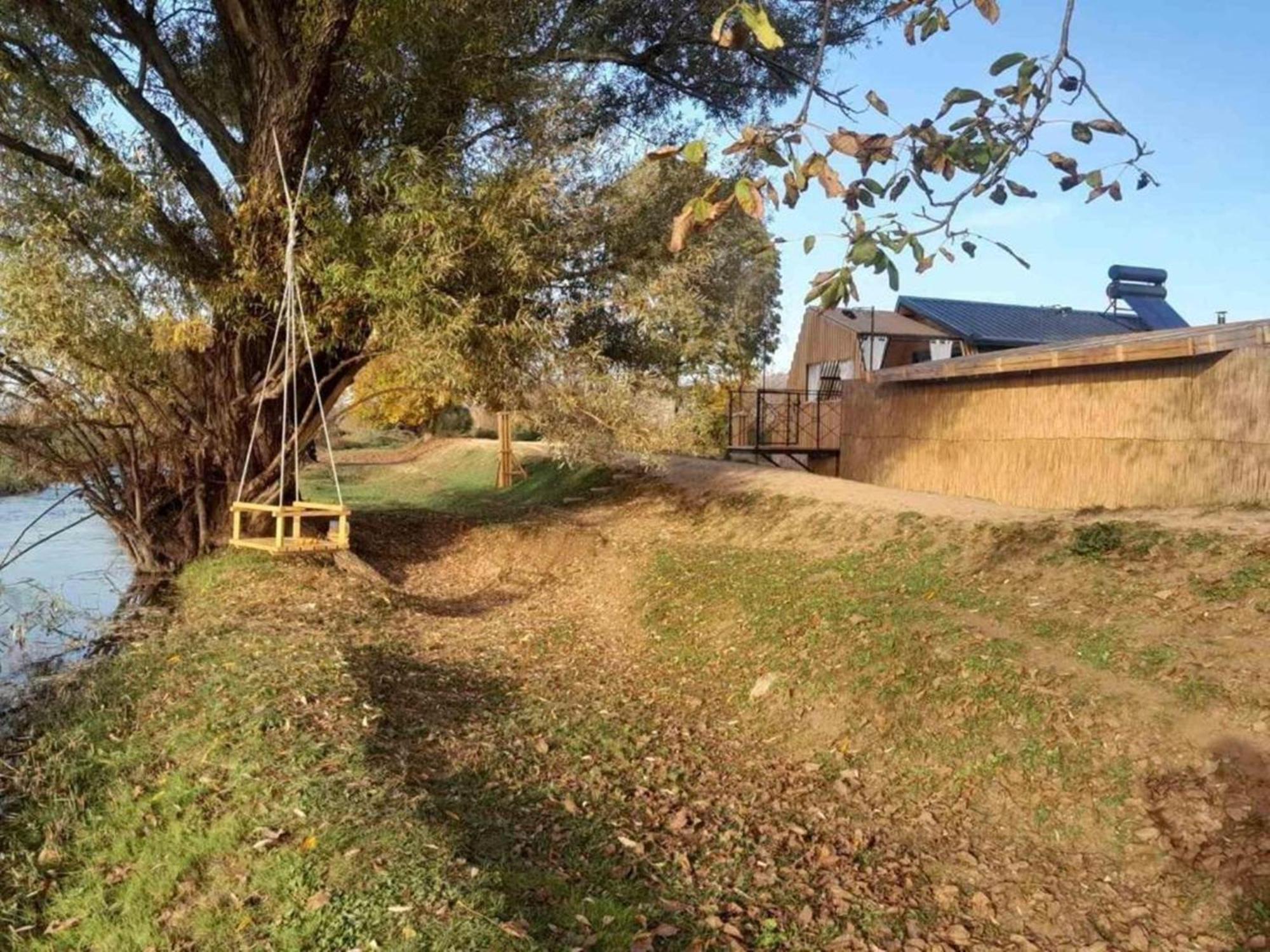 Glamping House Two Rivers Ljubuski Exterior photo